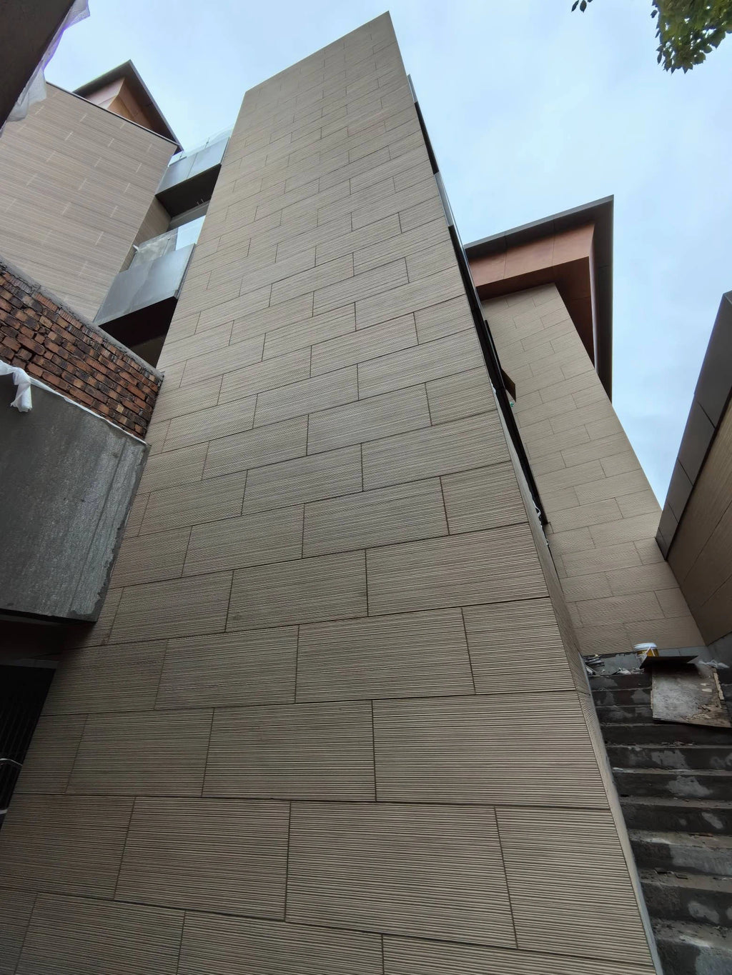 Panneau en pierre à lignes fines (3D)