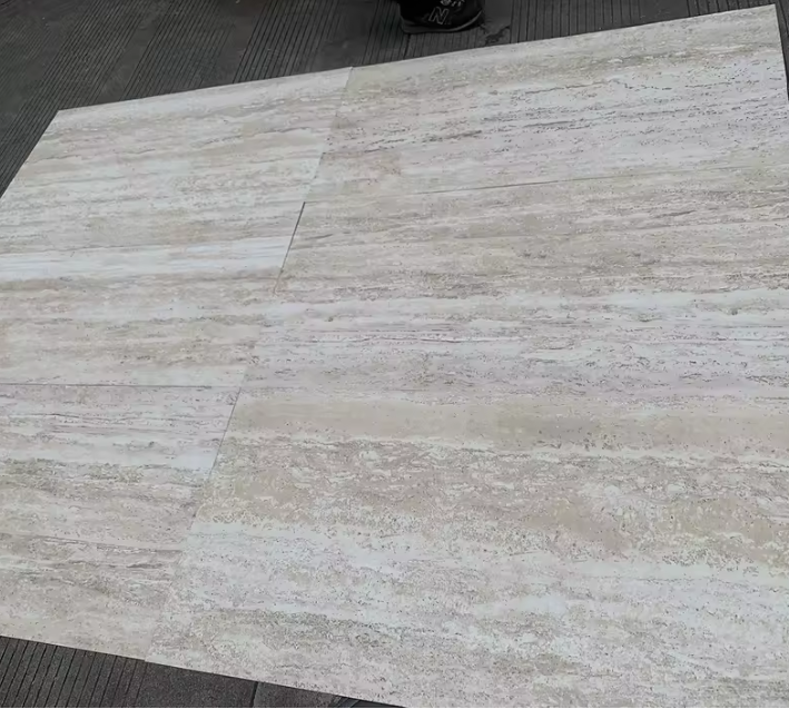 (PR) Travertine
